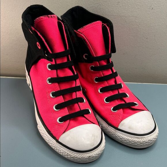 Converse Pink and Black High-Top Velcro Close Sneakers Junior 5= Women’s 7-7.5 - Picture 1 of 9